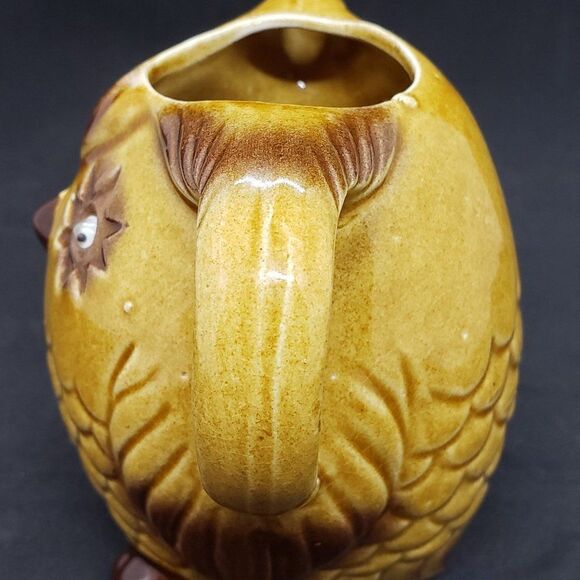 Ceramic Gold Owl Creamer and Salt & Pepper Set - Picture 5 of 14